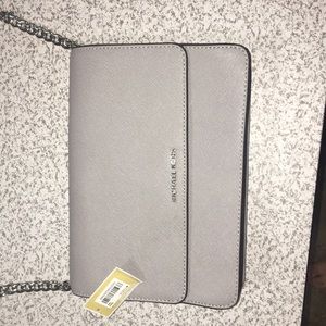 Mıchael kors women bag (new)